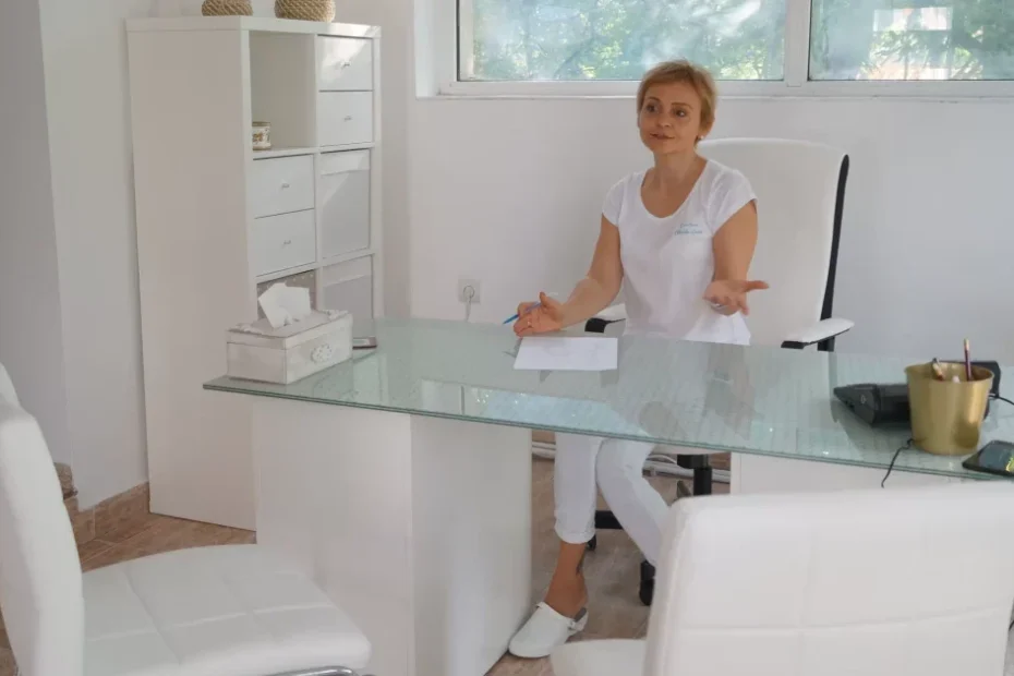 Cristina oferă consultanță înaintea unei proceduri de epilare definitivă laser în Bacău